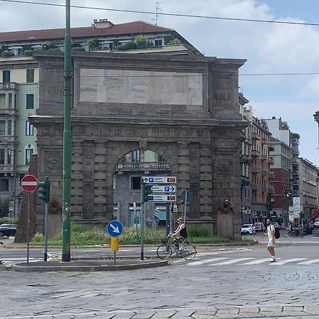 Appartamento Porta Romana Milán Exterior foto